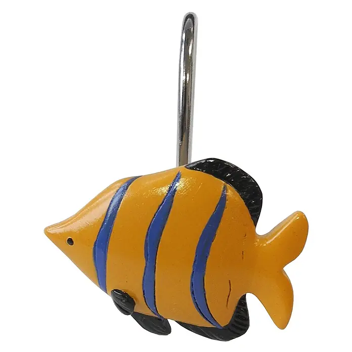 12 Duschvorhangringe Ocean -  - Gelber Fisch-Duschvorhanghaken mit blauen Streifen und schwarzen Flossen, an einem silbernen Metallhaken befestigt.