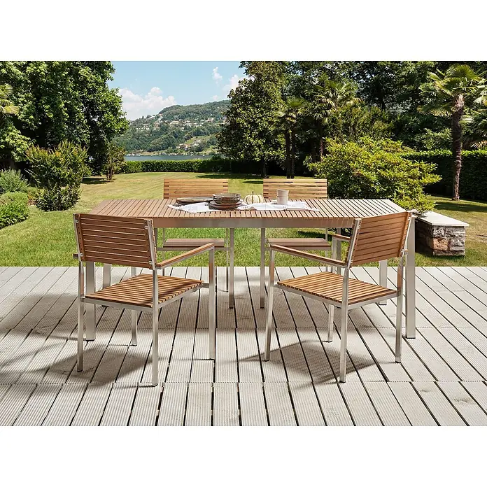 Esstisch VIAREGGIO in Braun/Silber - (W) 90 x (H) 75 x - L - Gartensitzgruppe mit rechteckigem Holztisch und passenden Stühlen aus Holzlamellen und silbernen Rahmen, auf heller Terrasse mit Garten- und Seeblick.
