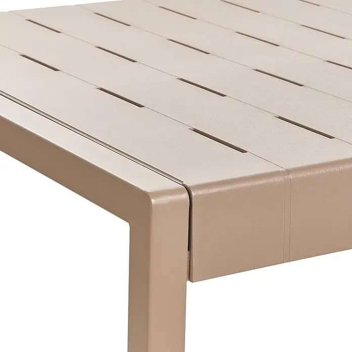 Esstisch BARTICA in Braun - (W) 84 x (H) 76 x - L - Beiger Outdoor-Tisch mit texturierter Lattenplatte und Eckbein.