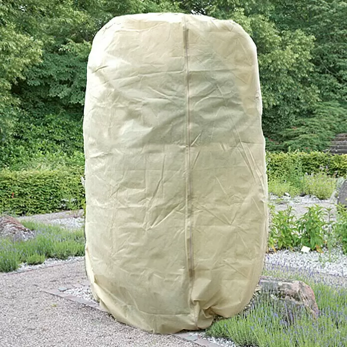 Winterschutzhaube - Ø x H: 1,25 x 2,4 m, Grammatur: 70 g/m² - Stimmungsaufnahme