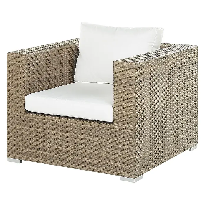 26-tlg Lounge Set MAESTRO in Braun/Weiß -  - Brauner Rattan-Loungesessel mit weißen Kissen.