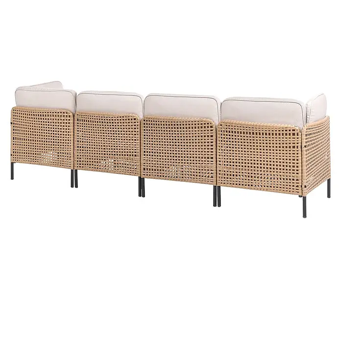 7-tlg Lounge Set OMEGANA in Beige/Schwarz -  - Rückansicht eines modularen Outdoor-Sofas mit hellbraunem Rattan-Geflechtrahmen, cremefarbenen Kissen und schwarzen Metallfüßen.