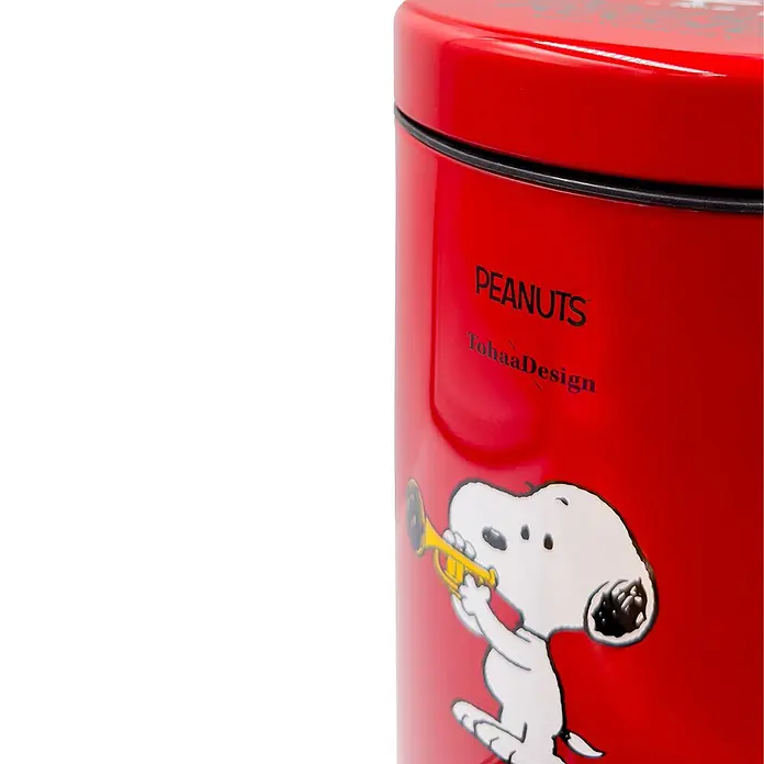 Tohaa Design Kosmetikeimer 3L Peanuts Records - Peanuts -  - Roter zylindrischer Behälter mit Snoopy, der Trompete spielt, und dem Schriftzug „PEANUTS TohaaDesign“.