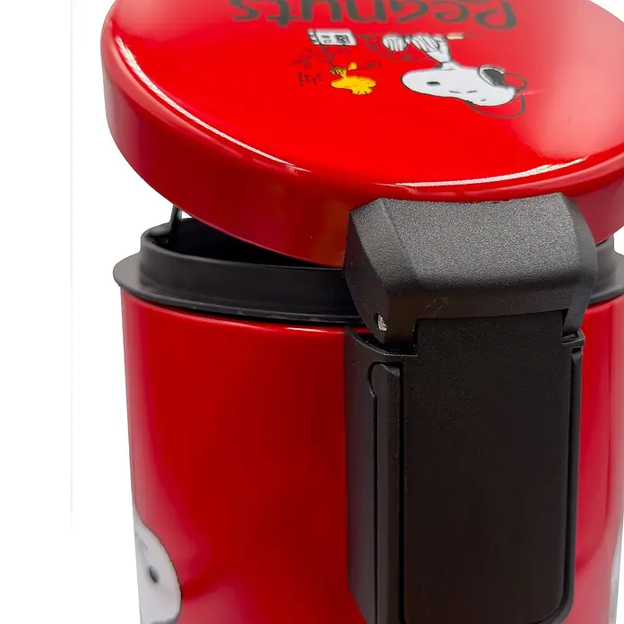 Tohaa Design Kosmetikeimer 3L Peanuts Records - Peanuts -  - Roter zylindrischer Behälter mit aufklappbarem Deckel, Snoopy 'Peanuts' Design und schwarzem Öffnungsmechanismus.