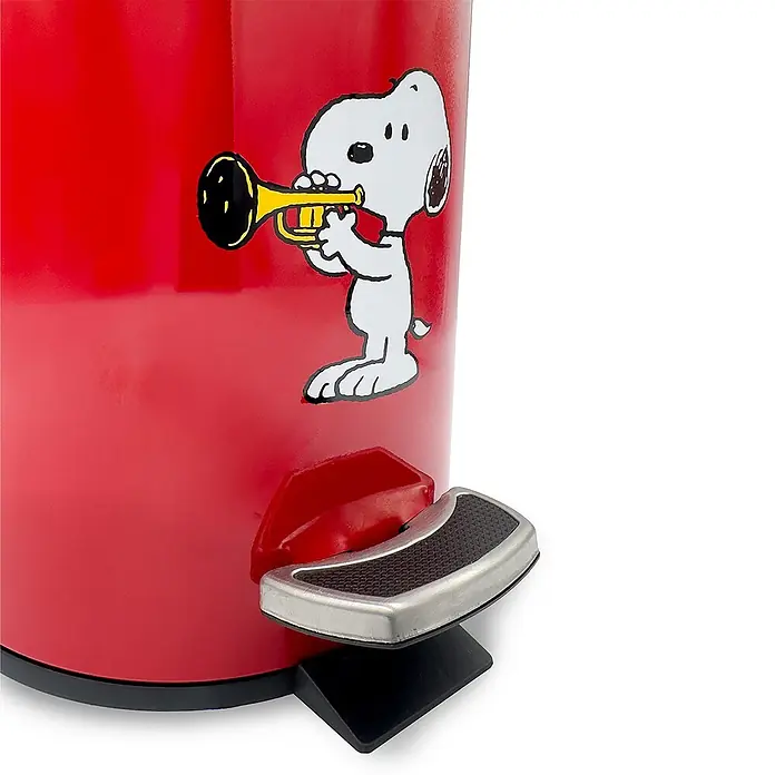 Tohaa Design Kosmetikeimer 3L Peanuts Records - Peanuts -  - Roter Treteimer mit Snoopy-Trompeten-Aufkleber und silbernem Fußpedal.