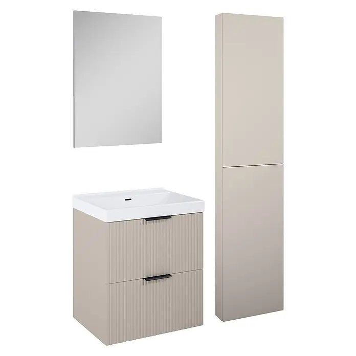 Riva Yasumi Badmöbel-Set - Gesamtbreite Badmöbel: 101 cm, Fume, 5 -tlg. - Hellbeige gerippter Badezimmerschrank mit weißem Waschbecken, schwarzen Griffen, passendem Hochschrank und rechteckigem Spiegel.