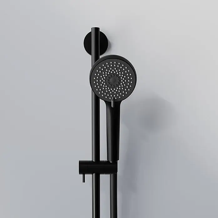 Steinberg Serie 340 Brausegarnitur, inklusive Handbrause, 3-fach -  - Mattschwarzes Duschstangensystem mit verstellbarer Handbrause, wandmontiert.