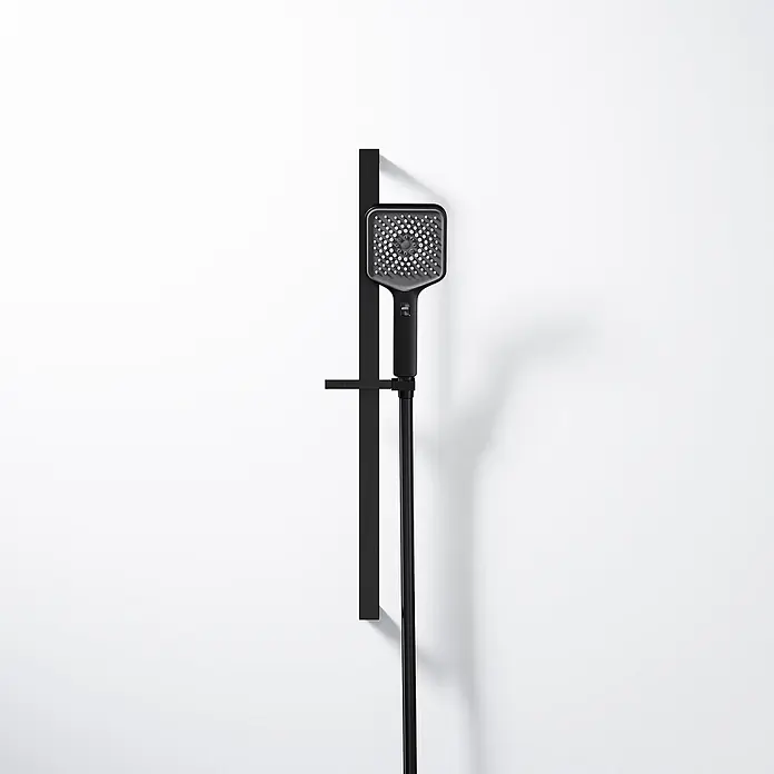 Steinberg Serie 342 Brausegarnitur, 700mm, Handbrause 3-fach verstellbar, -  - Schwarzer, quadratischer Duschkopf mit passender schwarzer Duschstange.