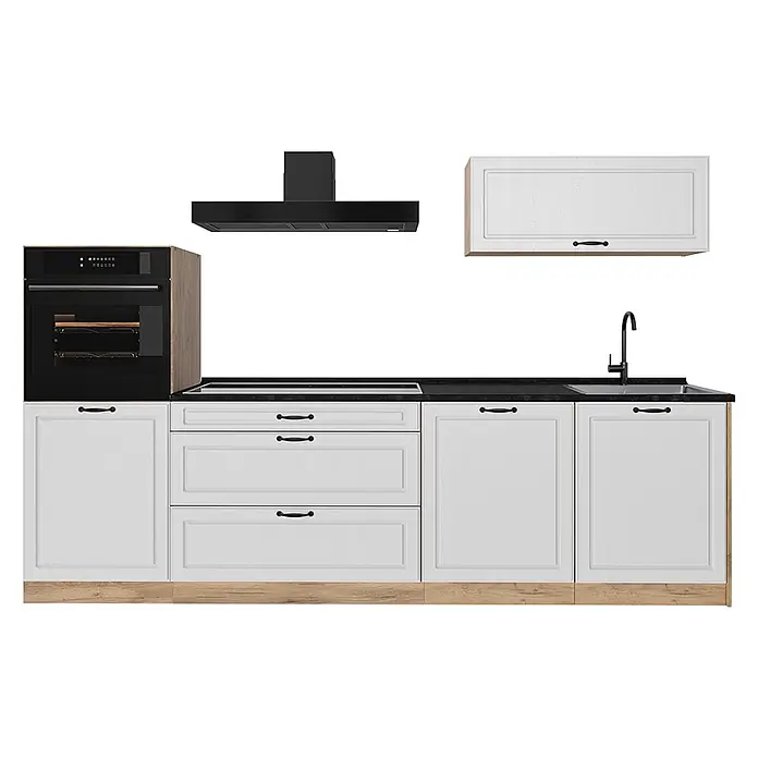 Küchenzeile R-Line 280 cm Weiß Landhaus Art.-Nr. 67986 -  - Weiße Küchenschränke mit schwarzer Arbeitsplatte, Einbauofen, Kochfeld, Spüle, Dunstabzugshaube und Holzsockel.