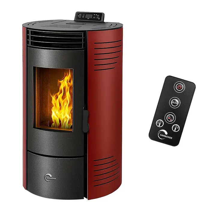 Sannover Pelletofen Azora 11,6 kW Bordeaux -  - Roter und schwarzer Pelletofen mit sichtbarer Flamme und schwarzer Fernbedienung.