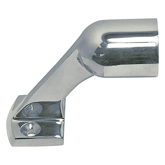 Marinetech Handlaufendstück - 22 mm, Höhe: 50 mm, 60 °, Edelstahl, A4 - Detailaufnahme einer glänzenden, verchromten Winkelhalterung zur Befestigung von Stangen, ideal für Badezimmer und andere Sanitärbereiche.