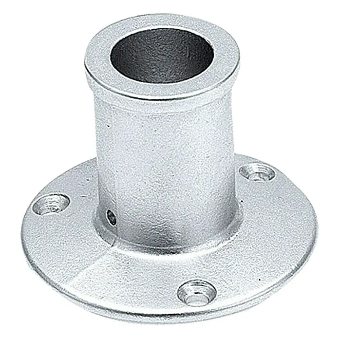 FlaggenstockhalterGeeignet für: Flaggenstock Ø 20 mm, Aluminium - Produktbild eines silbernen, runden Rohrflansches zur Befestigung mit Schrauben, ideal für Rohrkonstruktionen und Möbelbau.
