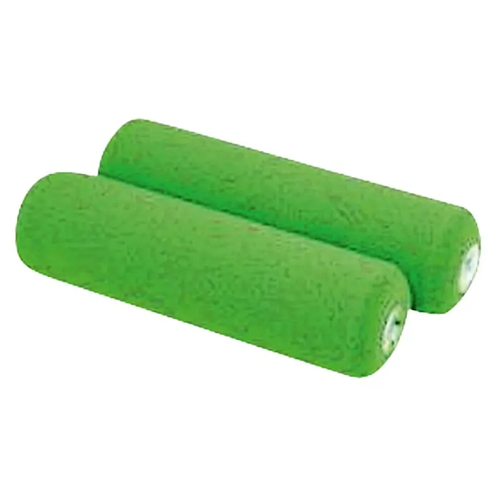 Yachtcare Foam Roller - Breite: 100 mm, 2 Stk. - Nahaufnahme von zwei grünen Farbwalzen zum Streichen von Wänden und anderen Oberflächen.