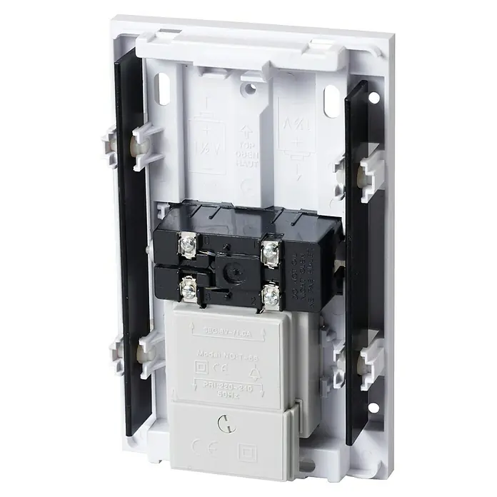 Heidemann 2-Klang-Gong Tebas - L x B x H: 45 x 105 x 168 mm, 82 dB, Weiß, 230 V - Nahaufnahme der Rückseite eines weißen, rechteckigen elektronischen Geräts mit schwarzer Schaltung und Beschriftung.