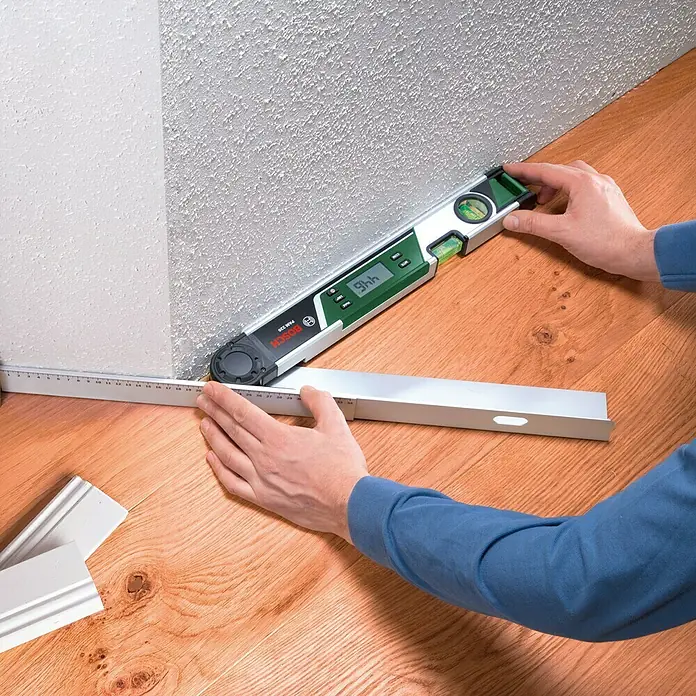 Bosch Goniómetro PAM 220 - Gama de medición: 0 - 220°, Número de niveles de burbuja: 2 ud. - Mida ángulos con precisión con el buscador de ángulos digital Bosch PAM 220. Captura de ángulos fácil para cortes precisos en cada proyecto.