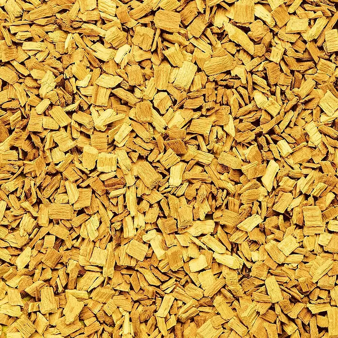 Hackschnitzel Holzdekor Gelb 5-60 mm 60l -  - Hellbraune Holzspäne, geeignet zum Räuchern oder als Gartenmulch.
