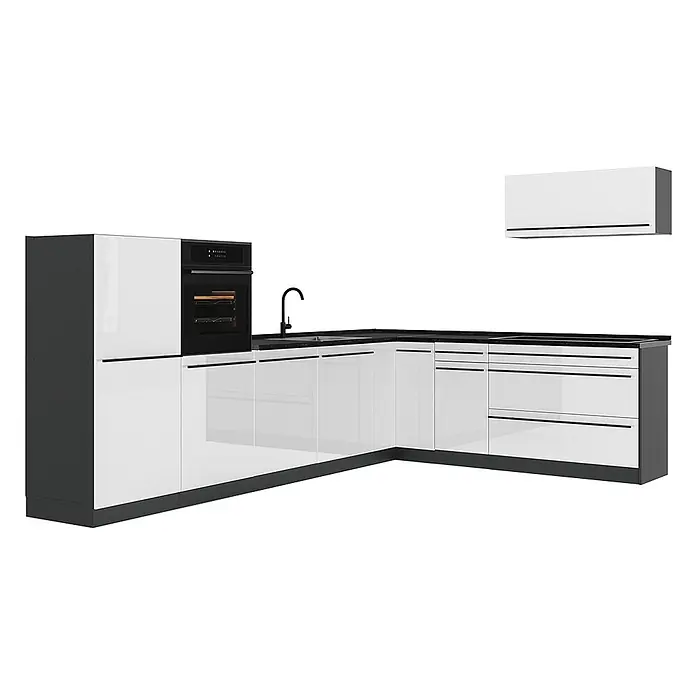 Eckküche R-Line 327 cm Weiß Hochglanz Art.-Nr. 66789 -  - Moderne weiß-schwarze L-förmige Küchenzeile mit Hochglanzschränken, integriertem Backofen, Kochfeld und Spüle.