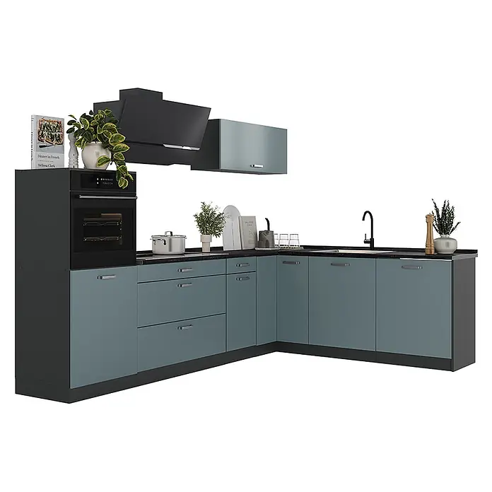 Eckküche R-Line 287 cm Blau-Grau Art.-Nr. 67525 -  - Moderne L-förmige Küche mit blaugrauen Schränken, dunkler Arbeitsplatte und integrierten Geräten wie Ofen und Dunstabzugshaube.