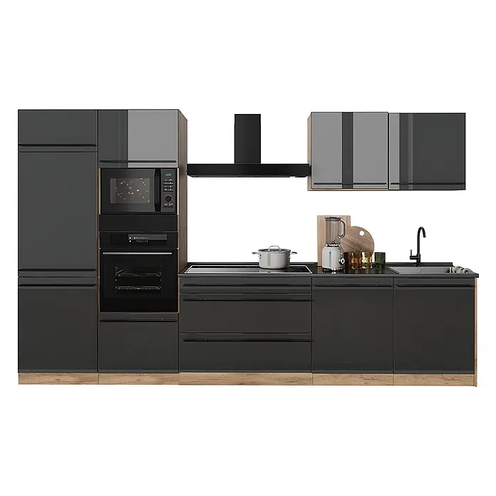 Küchenzeile R-Line 340 cm Anthrazit Hochglanz Art.-Nr. 66570 -  - Moderne glänzende dunkelgraue Küche mit integrierten Geräten, schwarzer Arbeitsplatte und Holzsockel. Mit Backofen, Mikrowelle, Kochfeld und Spüle.