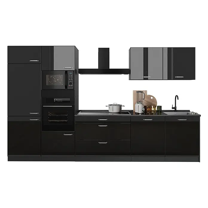 Küchenzeile R-Line 340 cm Schwarz Hochglanz Art.-Nr. 66564 -  - Moderne schwarze Hochglanzküche mit Einbaugeräten wie Backofen, Mikrowelle, Kochfeld, Spüle und Dunstabzugshaube.