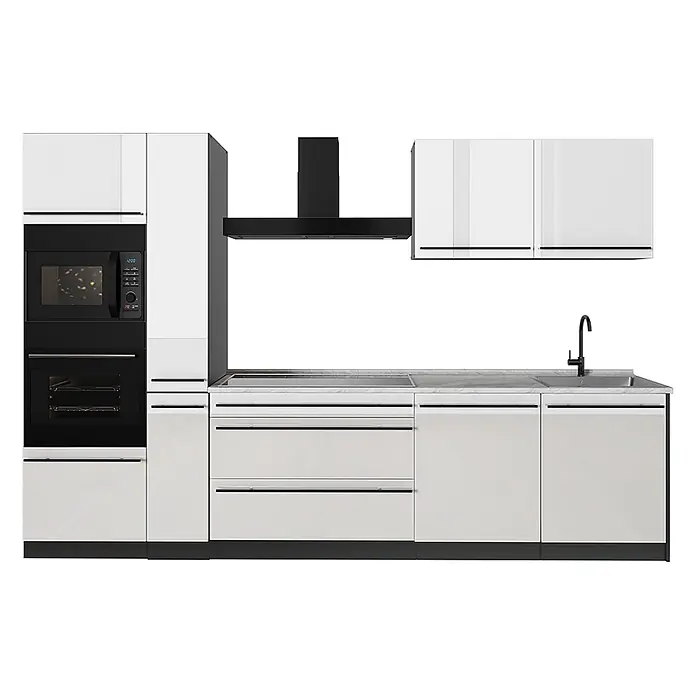 Küchenzeile R-Line 310 cm Weiß Hochglanz Art.-Nr. 66435 -  - Moderne weiße Hochglanz-Einbauküche mit schwarzen Geräten (Ofen, Mikrowelle, Kochfeld, Dunstabzugshaube) und Spüle.