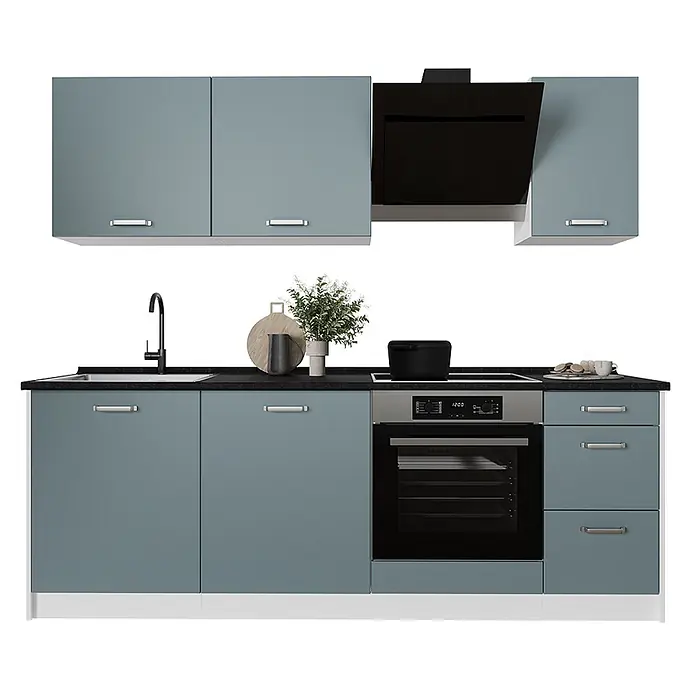 Küchenzeile R-Line 220 cm Blau-Grau Art.-Nr. 67142 -  - Blaugraue Küchenzeile mit Ober- und Unterschränken, schwarzer Arbeitsplatte, Spüle, Kochfeld, Backofen und Dunstabzugshaube.