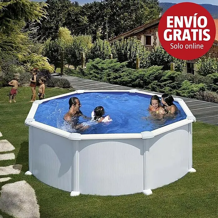 Gre Piscina de acero desmontable Atlantis - Ø x Al: 350 x 132 cm, Blanco, 11.250 l - Piscina octogonal blanca elevada con agua azul, disfrutada por adultos y niños en un jardín soleado.