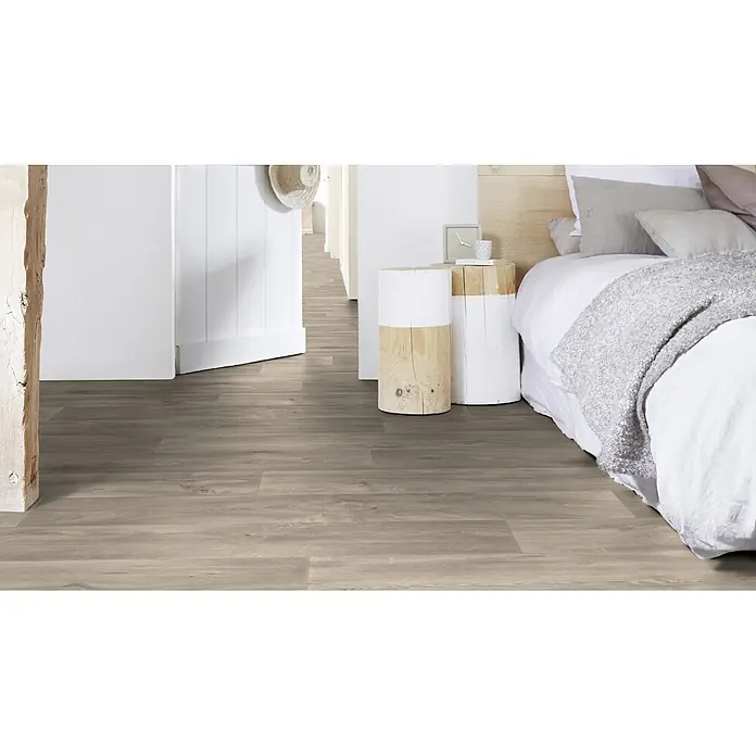 PVC-Boden Meterware Vinylboden 2m Diele Eiche grau antik -  - Hellgrauer Holzboden in Schlafzimmer und Flur verlegt.