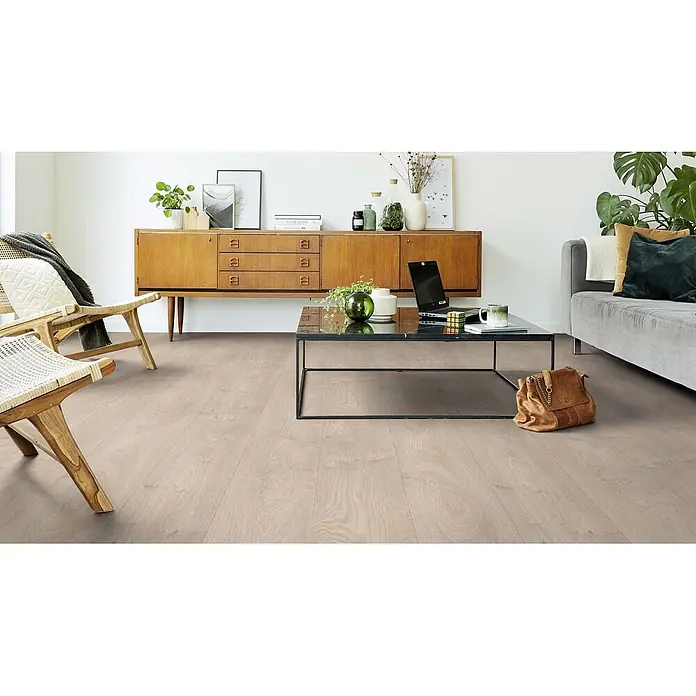 PVC-Boden Meterware Vinylboden 2m Holzoptik Diele Eiche hell beige -  - Helles Holzparkett in einem modernen Wohnzimmer verlegt.