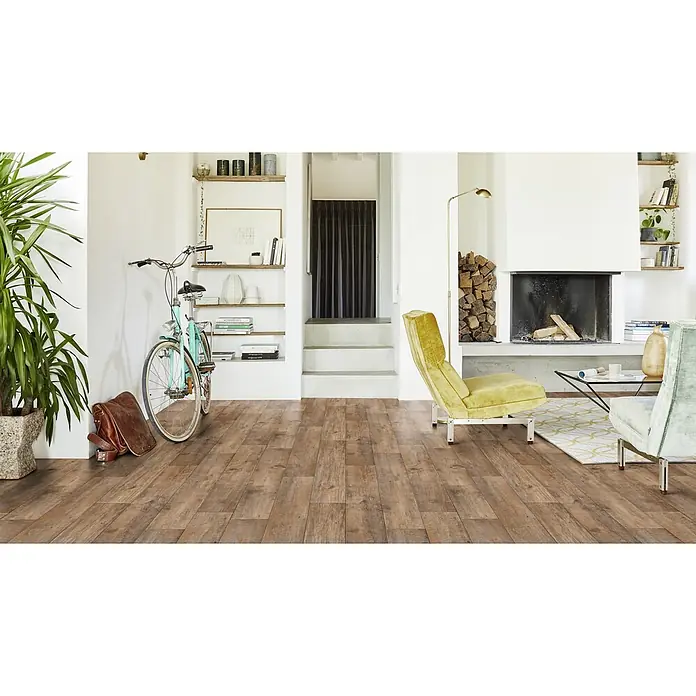 PVC-Boden Meterware Vinylboden 2m Diele Eiche rustikal antik -  - Rustikaler brauner Holzdielenboden in einem modernen Wohnzimmer.