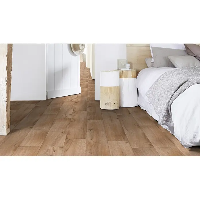 PVC-Boden Meterware Vinylboden 2m Diele Eiche dunkel -  - Hellbrauner Dielenboden aus Holz in Schlafzimmer und Flur, der einen warmen, natürlichen Look schafft.