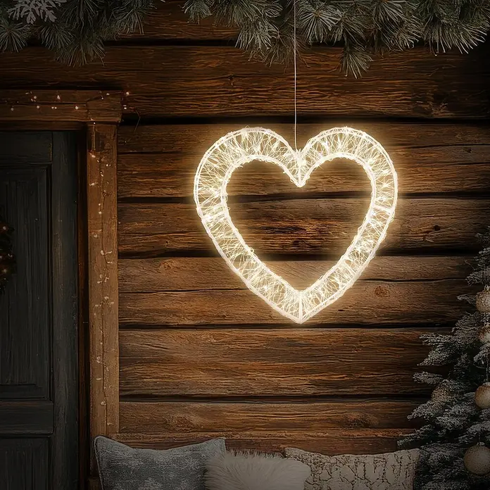 ECD Germany LED Deko Herz Fensterdeko mit Timer Weihnachtsdeko -  - Warmweißes LED-Herz als Dekoration an einer rustikalen Holzwand hängend.