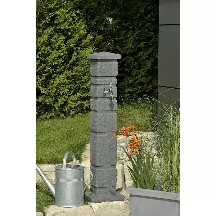Arves Wasserzapfstelle Romana - Black Granitfarben, Höhe: 110 cm, Ausstattung: Wasserhahn - Stimmungsaufnahme