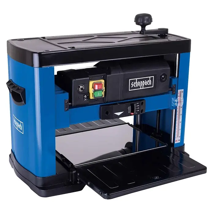 Scheppach Dickenhobelmaschine PLM1800 - 1.500 W, 8.500 U/min, Max. Spanabnahme Dickenhobel: 2,8 mm - Blauer und schwarzer Scheppach Dickenhobel mit Bedienfeld und Messskalen.