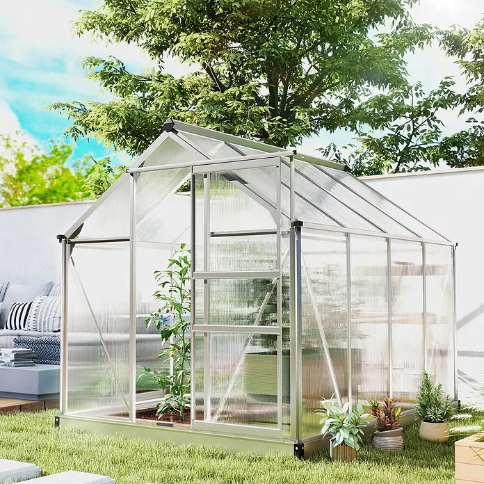 Outsunny Gewächshaus Silber 190L x 252B x 201H cm -  - Silbernes Gewächshaus mit lichtdurchlässigen Platten, Pflanzen wachsen darin.