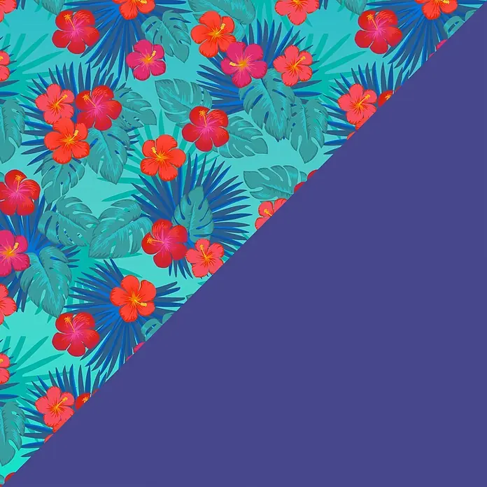 Cricut Transferfolie Infusible Ink - 2 Stk., Tropical, L x B: 30,5 x 30,5 cm - Tropisches Muster mit roten und pinken Hibiskusblüten und blau-grünen Blättern auf türkisfarbenem Hintergrund, teilweise von einem diagonalen lila Overlay bedeckt.