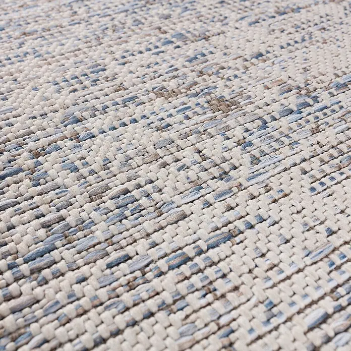 Dekoria Teppich Breeze beige/raw blue 160x230cm -  - Nahaufnahme einer dicht gewebten Teppichstruktur in gedämpften Blau-, Beige- und Brauntönen.