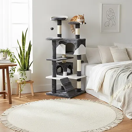 belviona Kratzbaum 130 cm mit Höhlen, Treppe & Spielbällen, grau/weiß