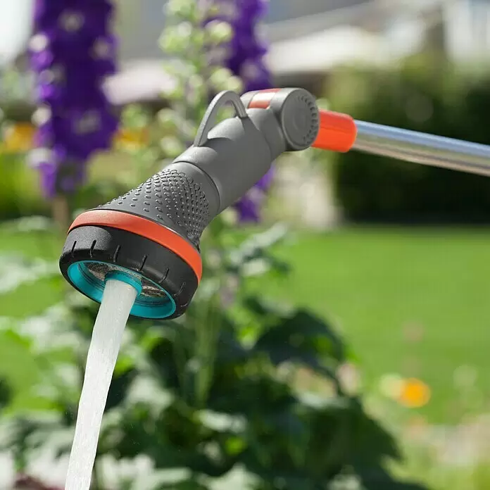 Gardena Comfort Gießstab - Länge: 94 cm, Metall/Kunststoff - Anwendungsbeispiel