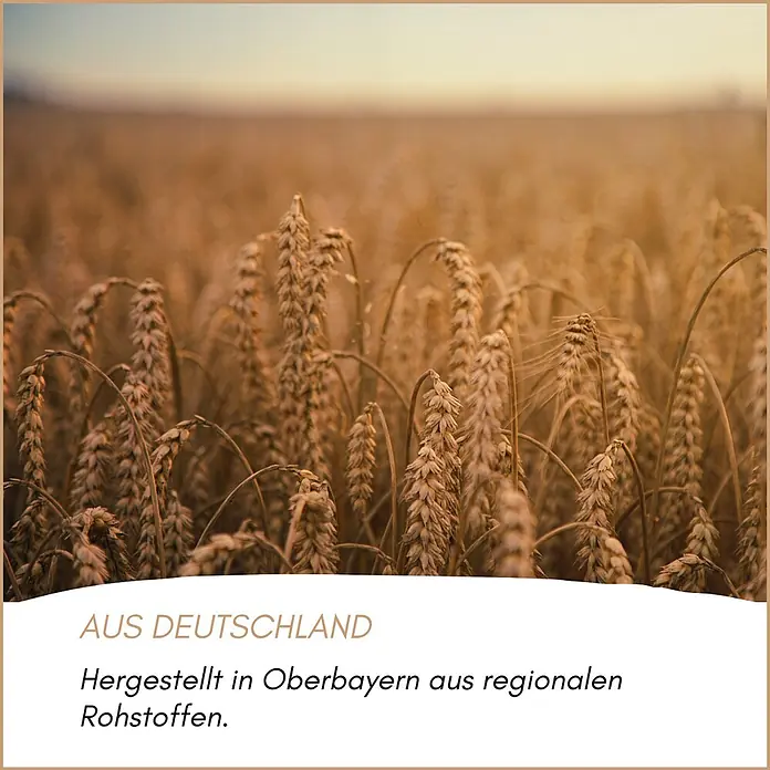 Supravit Hasenfutter - Alleinfutter für Hasen & Kaninchen 2,5kg -  - Goldenes Weizenfeld mit Text 'AUS DEUTSCHLAND' und 'Hergestellt in Oberbayern aus regionalen Rohstoffen'.