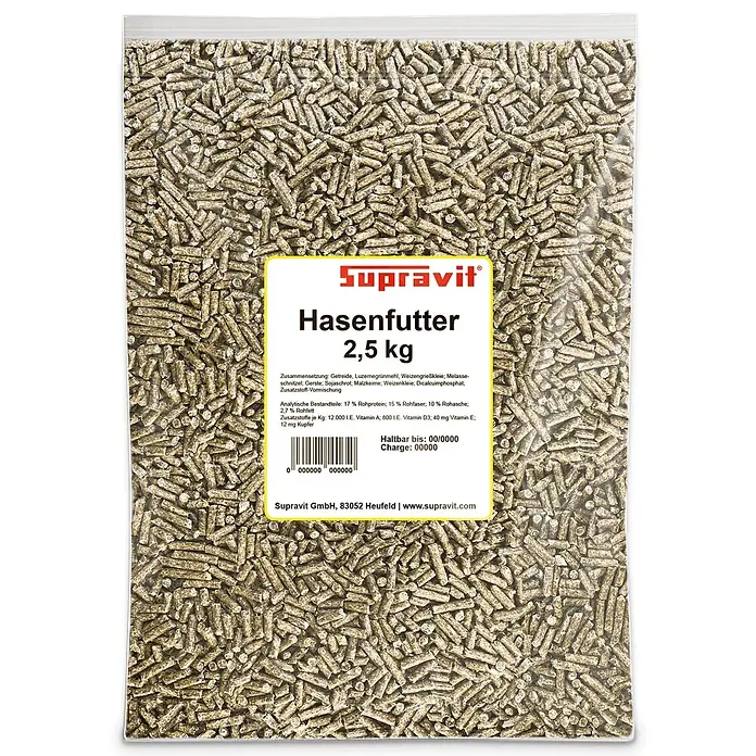 Supravit Hasenfutter - Alleinfutter für Hasen & Kaninchen 2,5kg -  - Transparenter Plastikbeutel mit goldbraunen zylindrischen Kaninchenfutterpellets und einem gelben Produktetikett.