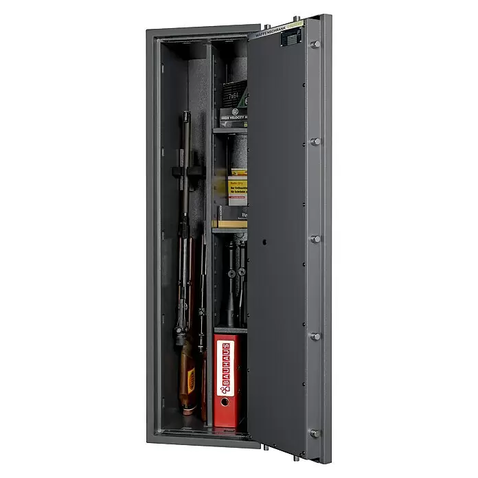 Stabilit Waffenschrank Country 203 E Kombi - Geeignet für: Gemeinsame Aufbewahrung von Waffen und Munition, Einstellhöhe: Max. 1.318 mm, Elektronisches Zahlenschloss, Halterungen: 3, Sicherheitsstufe: Widerstandsgrad N (0) - Anwendungsbeispiel