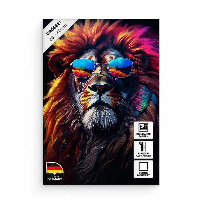 Hustling Sharks Leinwandbild Lion Cool, B x H: 30 x 40 cm -  - Lebendiger 30x40 cm Leinwanddruck eines bunten Löwen mit Sonnenbrille, die eine Stadtlandschaft widerspiegelt. Brillante Farben, fertig montiert.