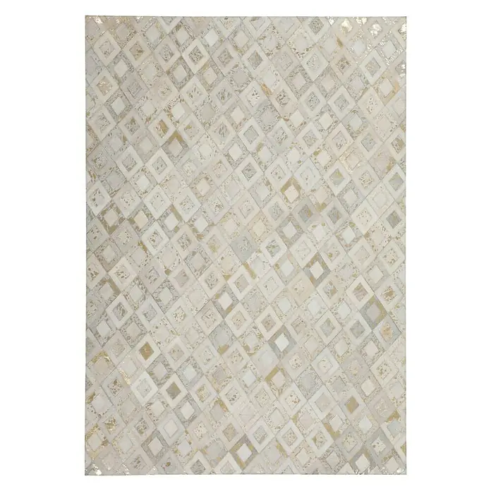 Kayoom Lederteppich Dazzle 100 - Elfenbein/Gold, 170 x 120 cm, 100 % Leder - Ein rechteckiger Teppich mit einem Rautenmuster in Weiß-, Grau- und Goldtönen. Perfekt, um jedem Raum einen Hauch von Eleganz zu verleihen.