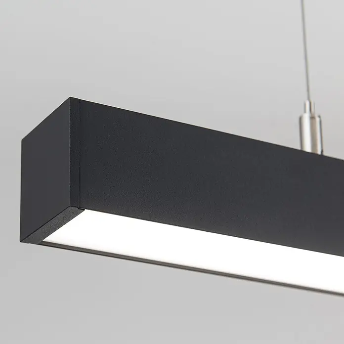 Orion Leuchten Pendelleuchte Balken Schwarz Mehrfarbig 35 W -  - Schwarze, texturierte lineare LED-Pendelleuchte mit heller, diffuser Beleuchtung.