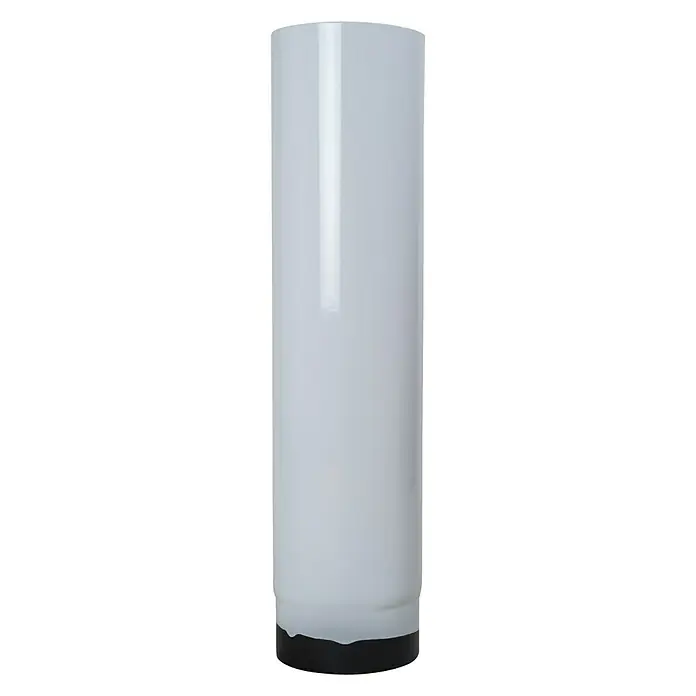 Ofenrohr - Ø x L: 150 x 500 mm, Emailliert, Weiß - Eine schlanke, weiße Vase mit einem schwarzen Sockel. Das schlichte Design macht sie zu einem eleganten Dekorationsstück.