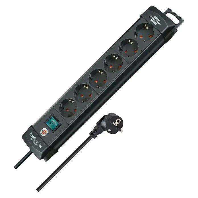 Brennenstuhl Premium-Line Steckdosenleiste - 6-fach, Schwarz, Kabellänge: 3 m, Mit Schalter - Schwarze Brennenstuhl Premium-Line 6-fach Steckdosenleiste mit beleuchtetem Schalter und angewinkeltem Stecker.