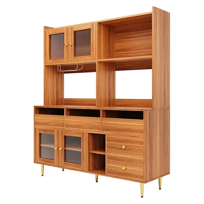 SONNENH Hochschrank 145 x 39 x 171 cm, 10 Fächer, Walnussoptik/Gold -  - Hellbrauner Buffetschrank aus Holzmaserung mit Glastüren, goldenen Knöpfen, offenen Regalen, Schubladen und Weinglashalter, auf goldenen Beinen.