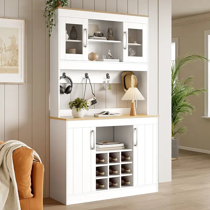SONNENH Buffetschrank 106 x 39 x 175 cm, 9 Weinfächer, Weiß/Holzoptik -  - Weißer Vitrinenschrank mit Glastüren oben, offenen Regalen, Haken und einem Unterschrank mit integriertem Weinregal für neun Flaschen.