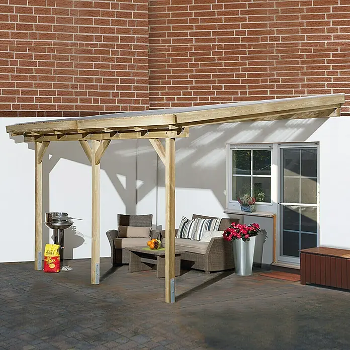 Weka Terrassenüberdachung Salsa - B x T: 424 x 306 cm, Grün, kesseldruckimprägniert, Transparent - Überdachter Terrassenbereich mit Grill, Sitzgelegenheit und Holzlagerkiste. Der Unterstand bietet Schutz und eine gemütliche Atmosphäre im Freien.